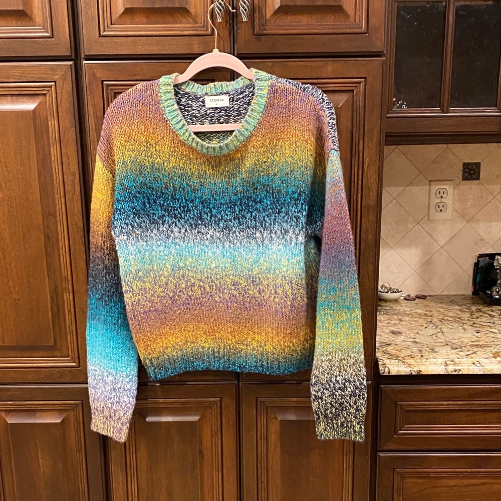 STORIA Sweater